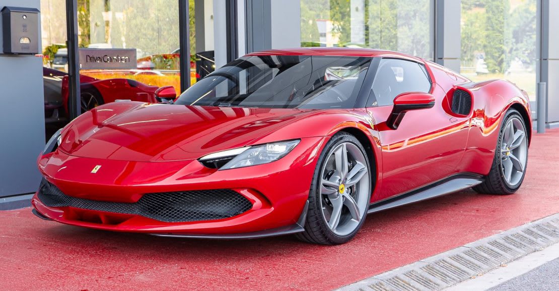 Noleggio Ferrari Brescia: quando il lusso incontra la passione
