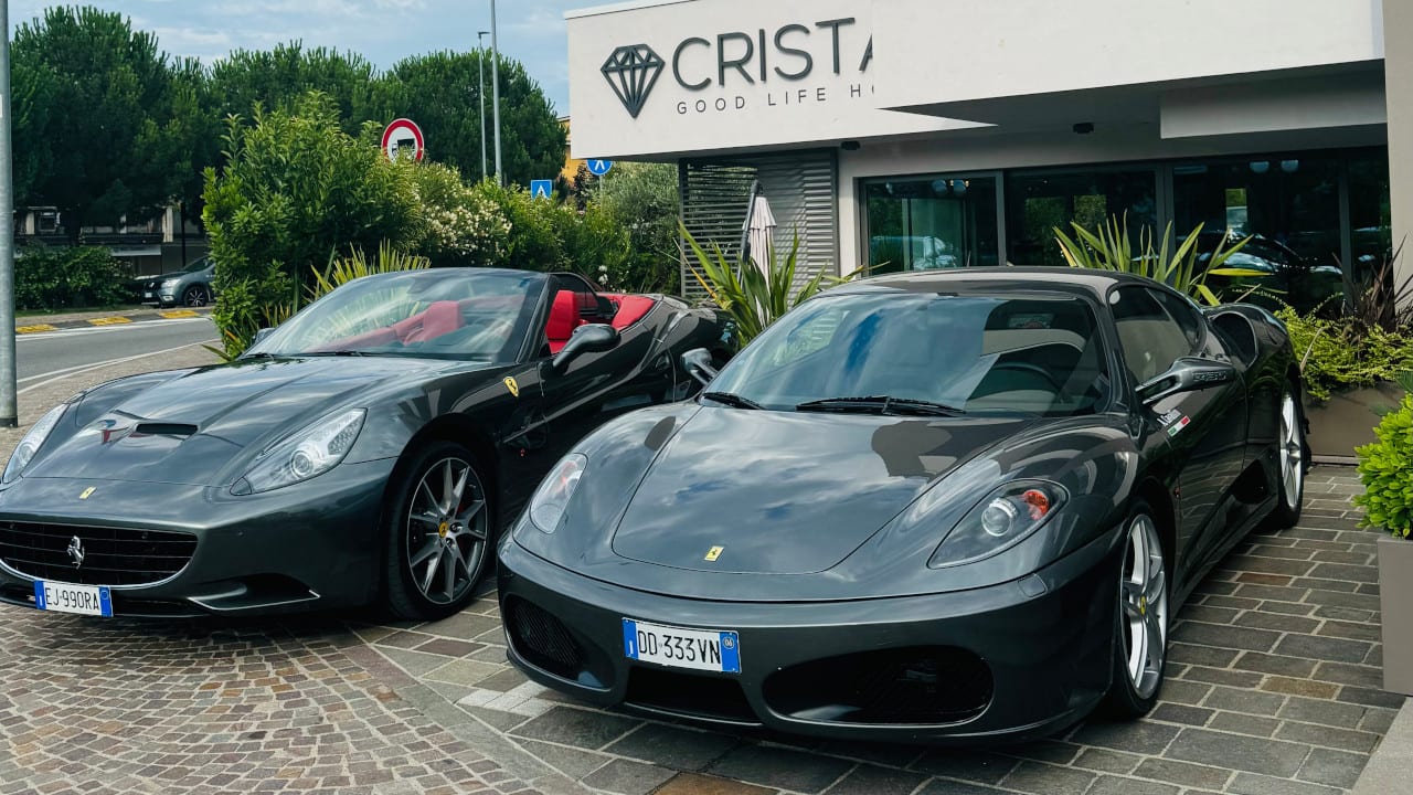 Quale Ferrari scegliere per il tuo noleggio lungo termine