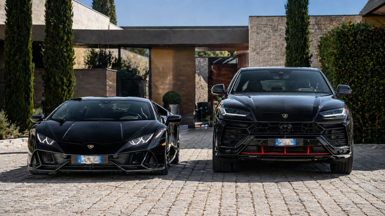 Due icone, un solo territorio: scegli il tuo noleggio Lamborghini