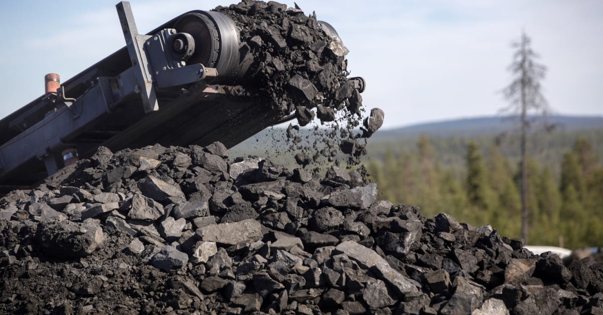 Natural graphite supply chain hit by Chinese export permit rules – 2023 ...