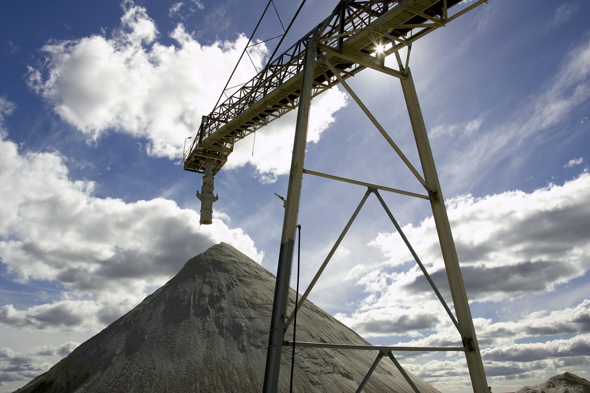 Where will the new lithium, cobalt and nickel supply come from in 2023?