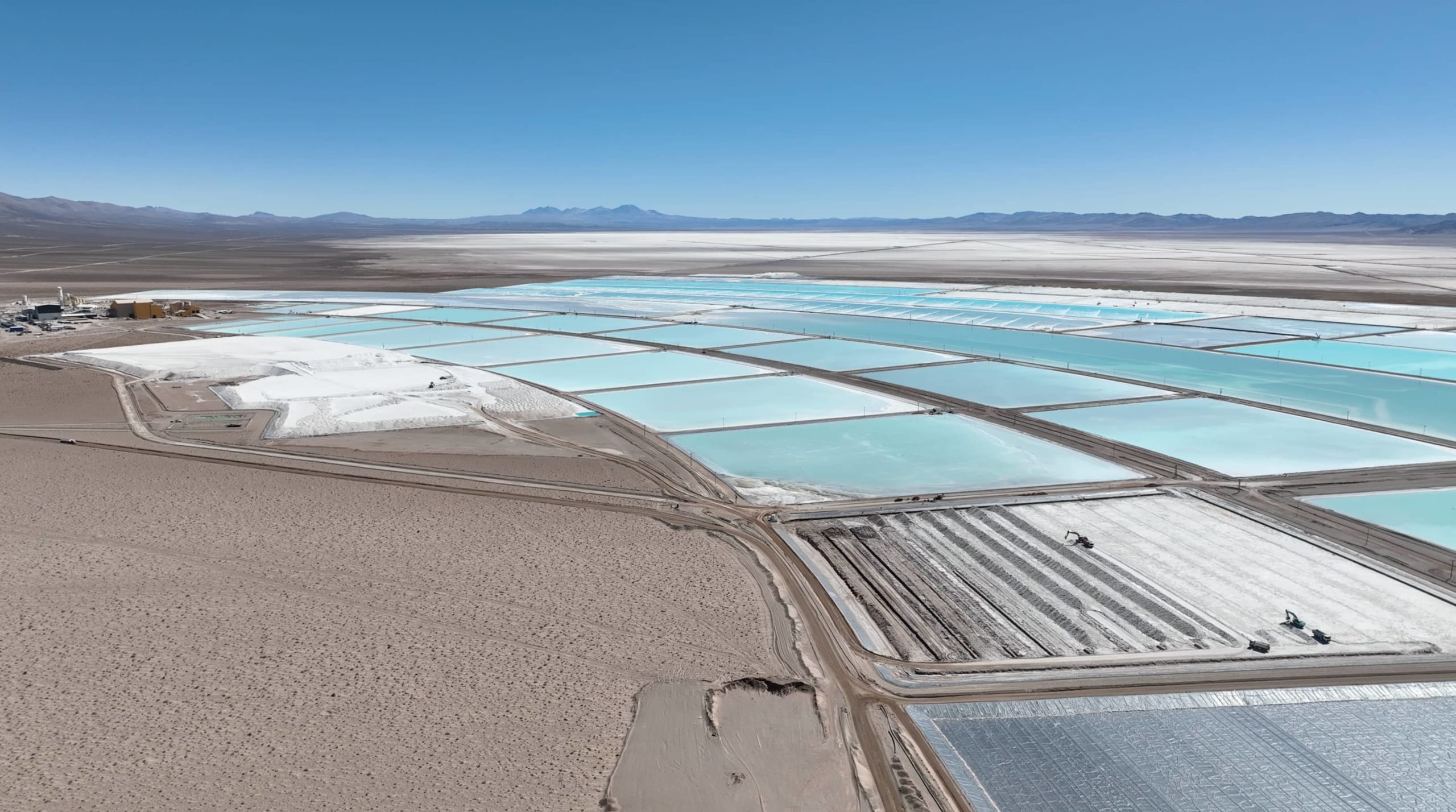 Argentina challenges Chile for top lithium spot in South America