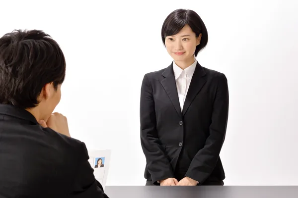 面接での転職理由の伝え方を例文で解説