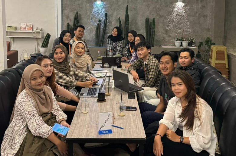 Instagram Menarik, Mahasiswa Melirik