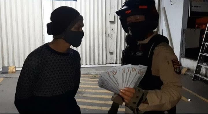 Edarkan Dolar Palsu, Wartawan Media Online Ini Diringkus Polisi