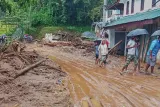 Sri Lanka shuts schools as floods and mudslides kill 7
