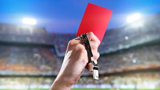 Keputusan Wasit Kontroversial Batalkan Kartu Merah di AFF 2026