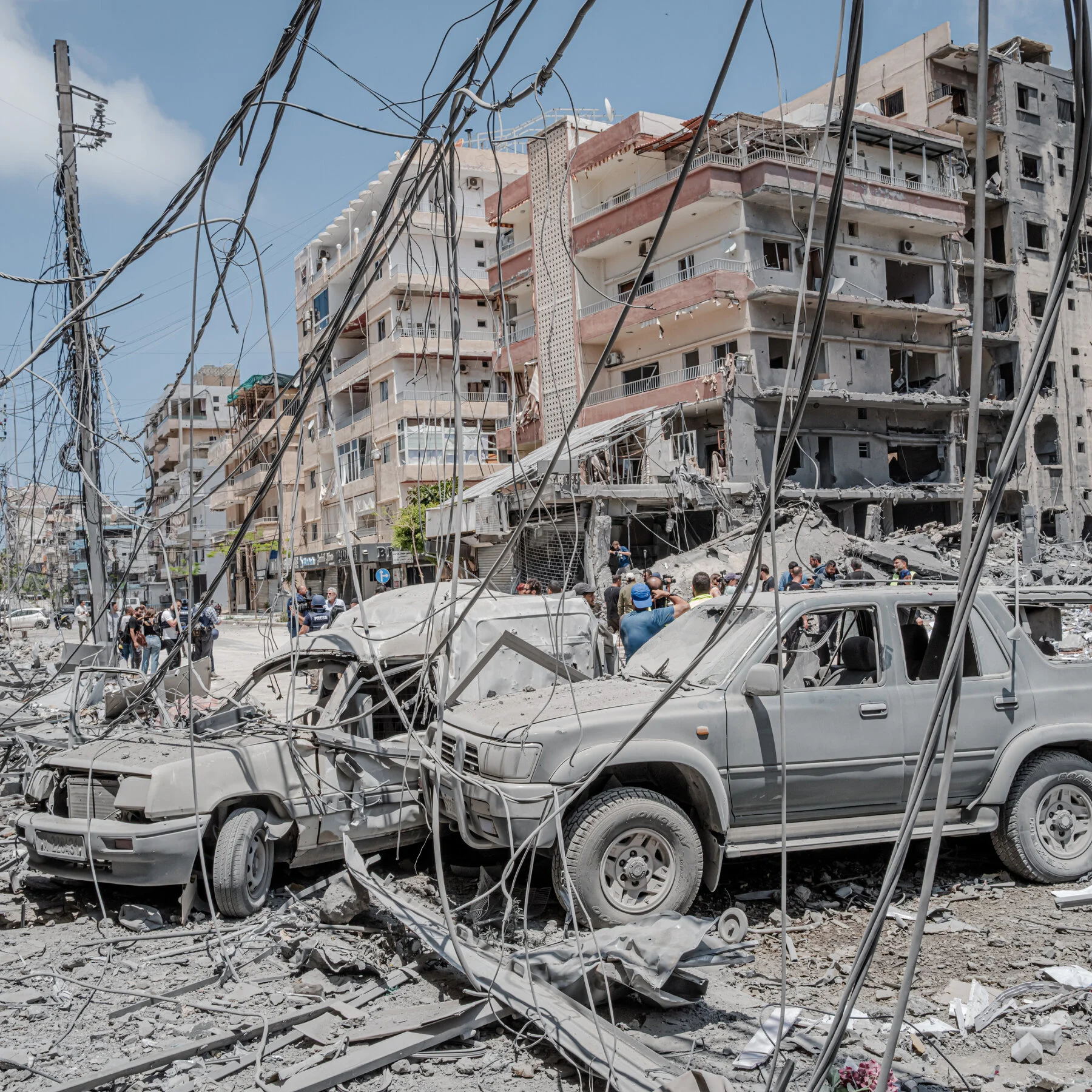 Iran War Live Updates: Iran Targets Neighbors as U.S. Condemns ‘Aggressive’ Strikes