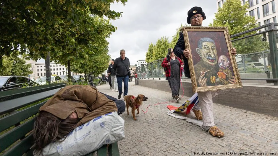 Russian dissident artist Semyon Skrepezki murdered in Poland