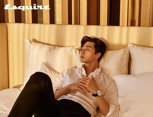 11.	Park Seo Joon