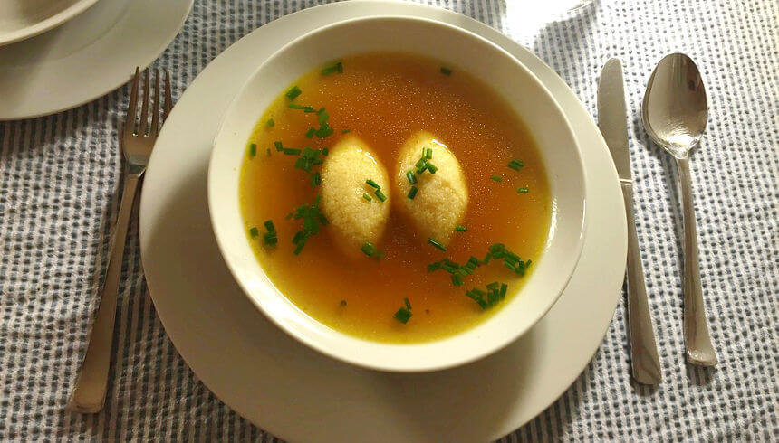 Grießnockerlsuppe