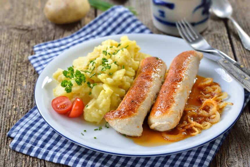 Kartoffelsalat mit Wurst