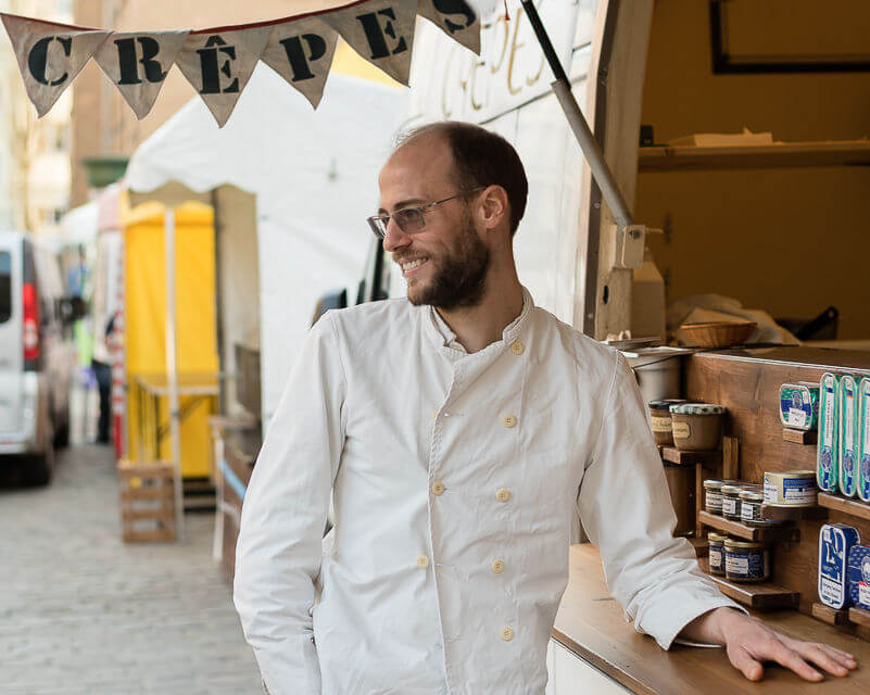 Crepes au marché de Wilmersdorf à Berlin