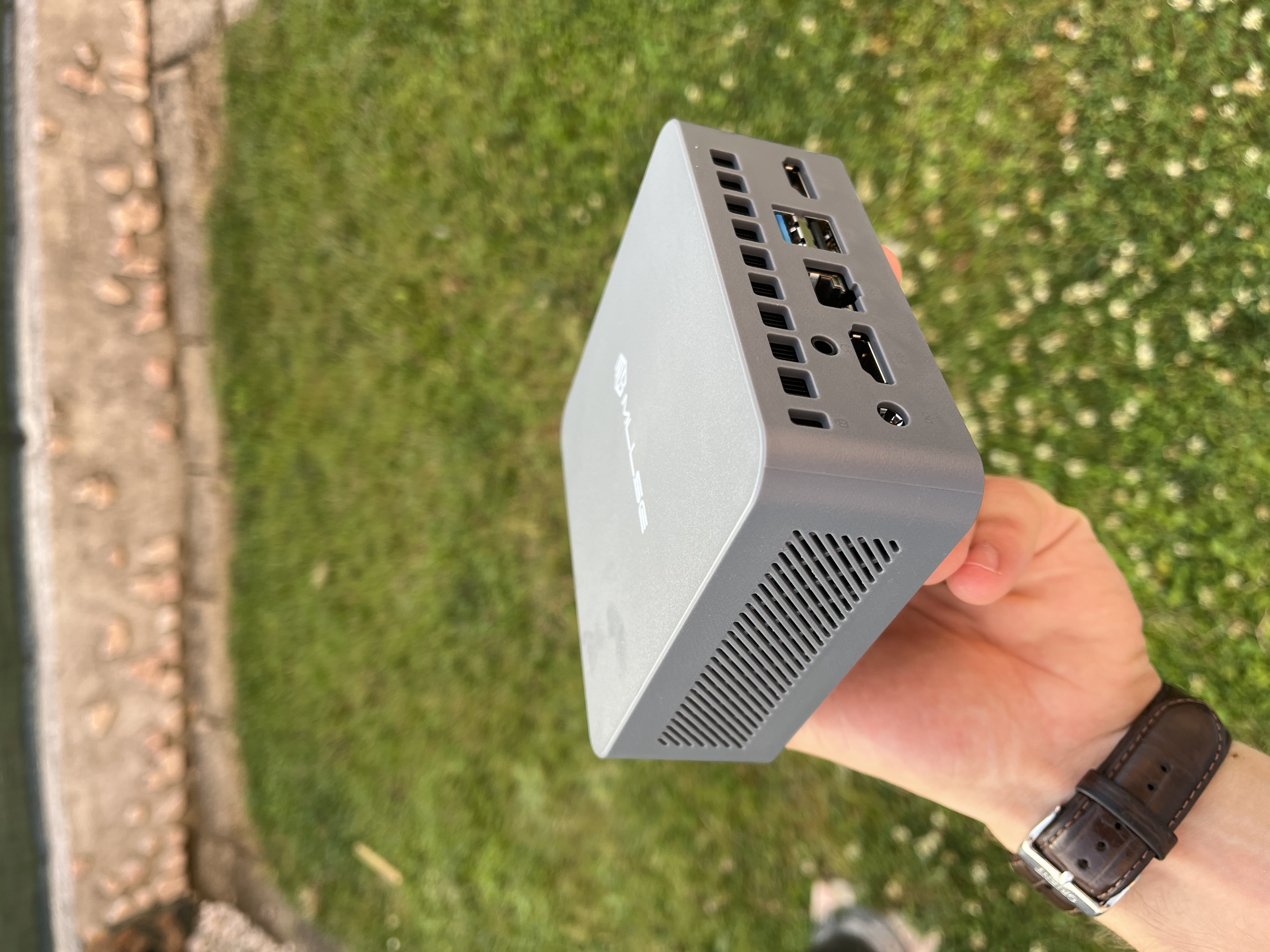 Mllse G3 Mini PC Side View