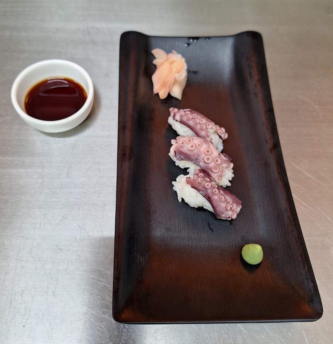 Tako Nigiri