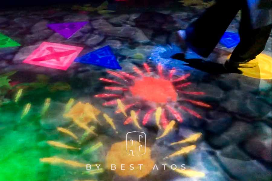 【光與色彩的異想世界】-teamLab未來遊樂園互動展&與花共生的動物們 teamlab-天才跳房子