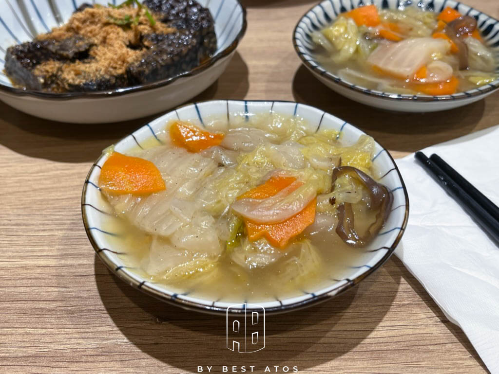 忠青商行宏匯廣場—在文青風餐廳吃台北第一名蝦仁飯聽周杰倫名曲 忠青商行宏匯廣場-免加價小菜:滷白菜