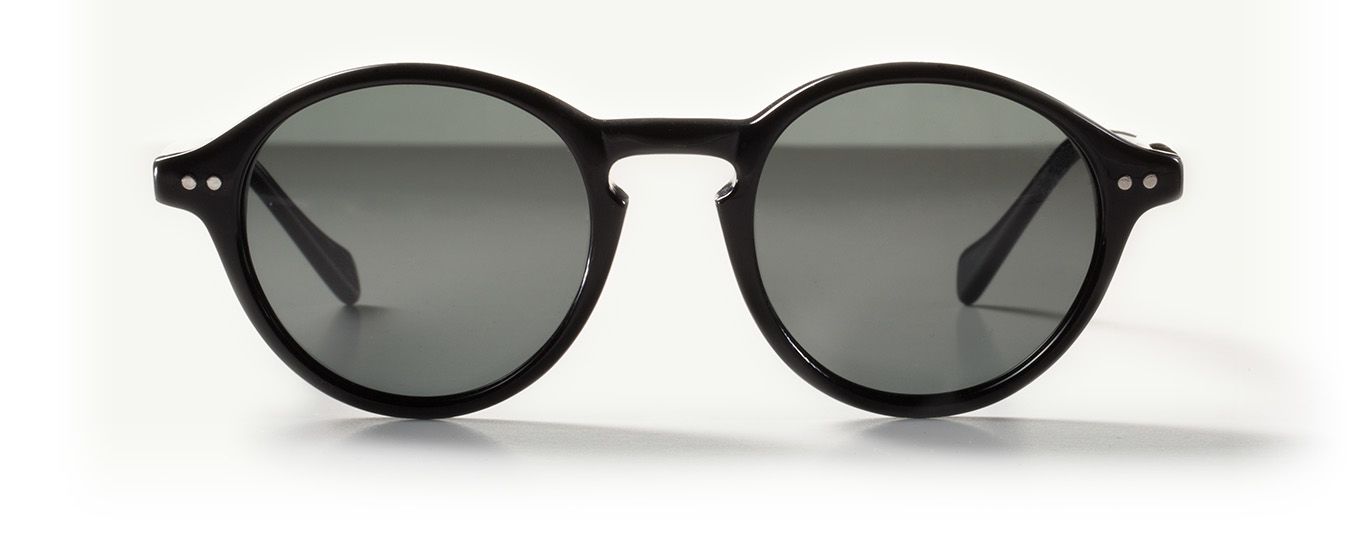 Beaumont in Carbon Black - Classic Specs