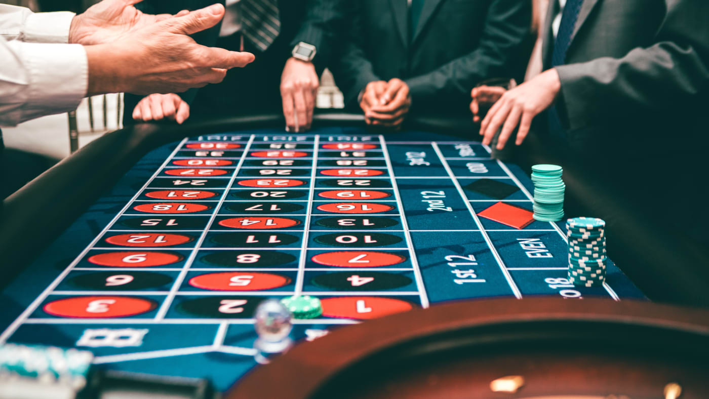 Martingale in sports betting: Profitable strategy or trap ?