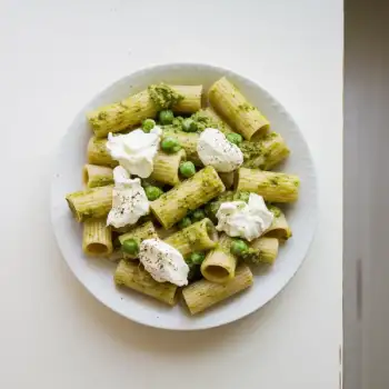 Rigatoni with Ricotta and Pea Pesto