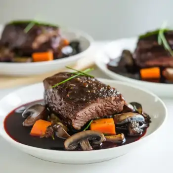 Short Ribs in Red Wine Sauce
