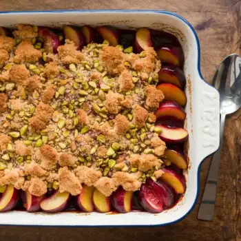 Pistachio-Plum Crisp