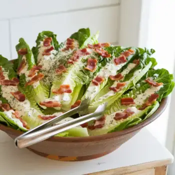 Romaine Salad with Bacon and Creamy Ranch Dressing