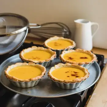 Hong Kong Egg Tarts (Dan Tat)
