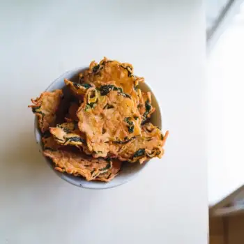 Crispy Mixed Vegetable Pakoras