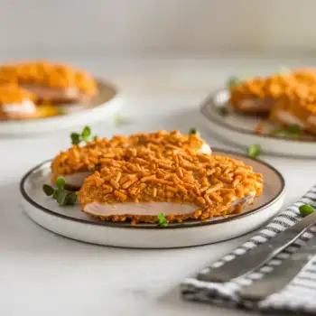 Cheddar-Crusted Chicken Cutlets