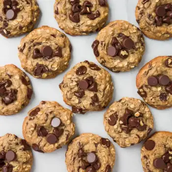 Ultimate Chocolate Chip Oatmeal Cookies