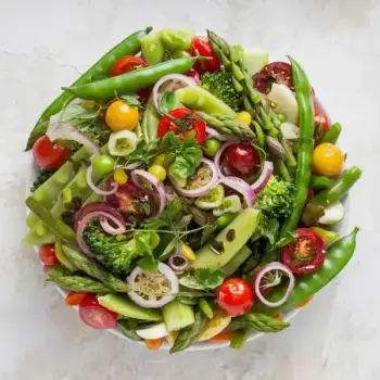 Crisp Green Bean and Sweet Cherry Tomato Salad with Shallot Dressing