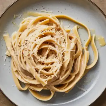 Fettuccine Alfredo