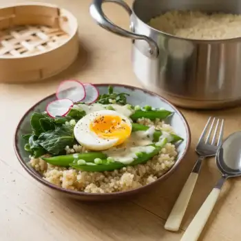 Quinoa Egg Bowl