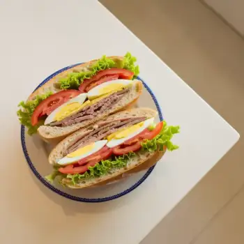 Pan Bagnat