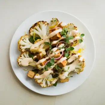 Crispy Cauliflower & Tofu with Ginger Yogurt Sauce