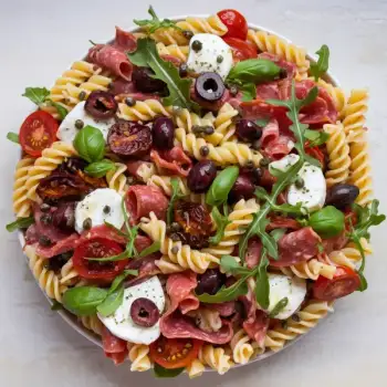 Zesty Italian Fusion Pasta Salad