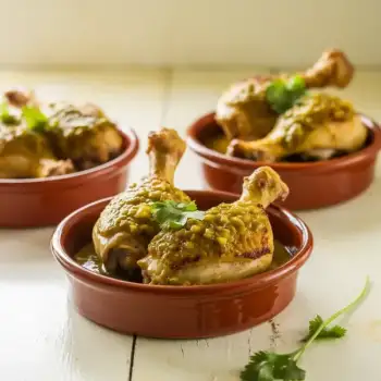Chicken Drumsticks in Chile Verde
