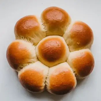 Quick-Bake Homemade Dinner Rolls