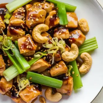 Sesame Cashew Chicken Stir-Fry