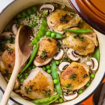 Baked Rice with Chicken and Mushrooms