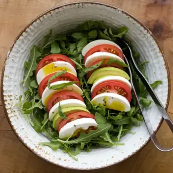 Avocado & Arugula Caprese Refresh