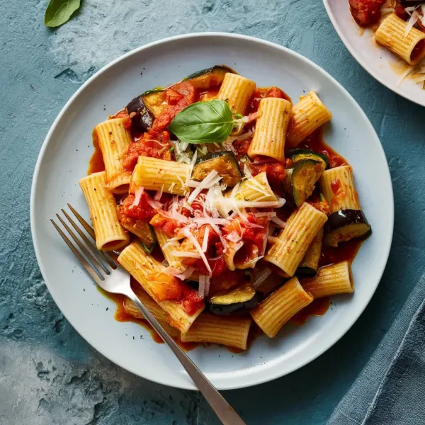 Rigatoni alla Norma