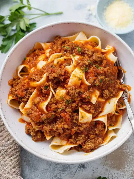 Fettuccine Bolognese