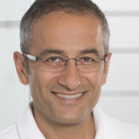 Dr. med. Yadollah Davoudi Dr. med. Yadollah Davoudi
