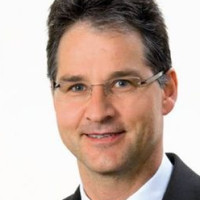 Prof. Dr. med. Wolfram Brugger Prof. Dr. med. Wolfram Brugger