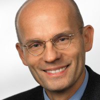 Prof. Dr. med. Walter Michael Strobl Prof. Dr. med. Walter Michael Strobl