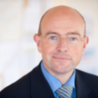 Dr. med. Michael Hase Dr. med. Michael Hase