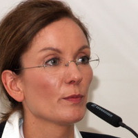 Dr. med. Simone Rosseau