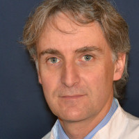 Prof. Dr. med. Yves Harder Prof. Dr. med. Yves Harder